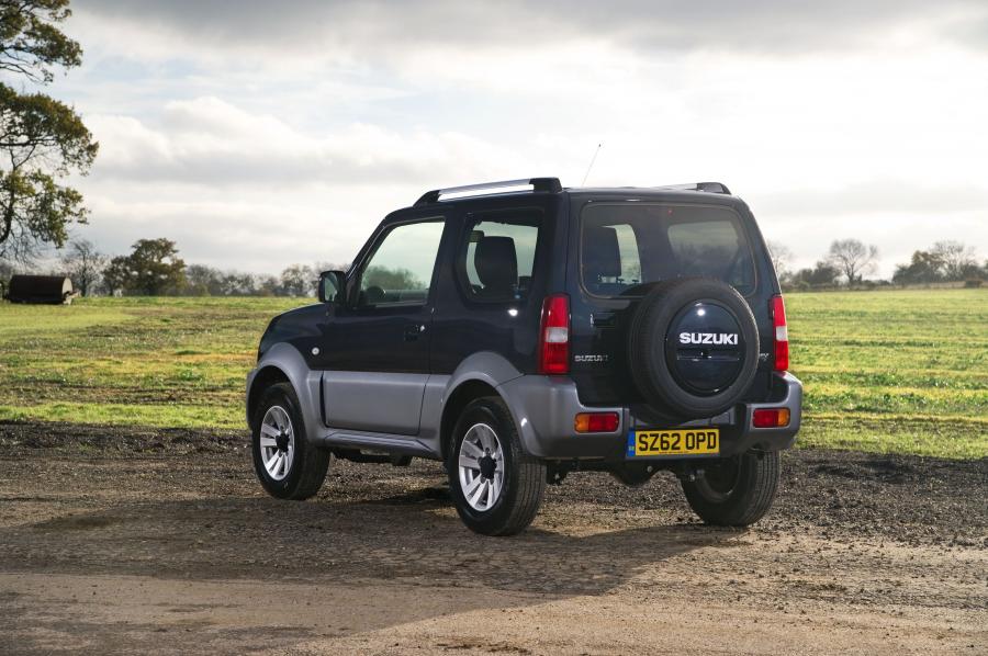  Suzuki Jimny 2013 года  (UK) (фото 14 из 20)